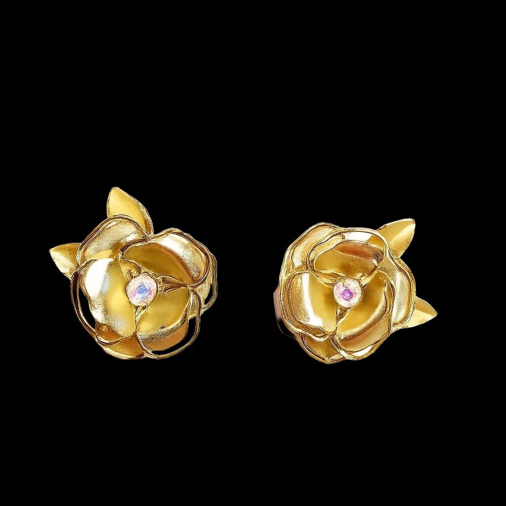 Vintage Signed Coro Gold Tone‎ AB Crystal Flower Clip On Earrings